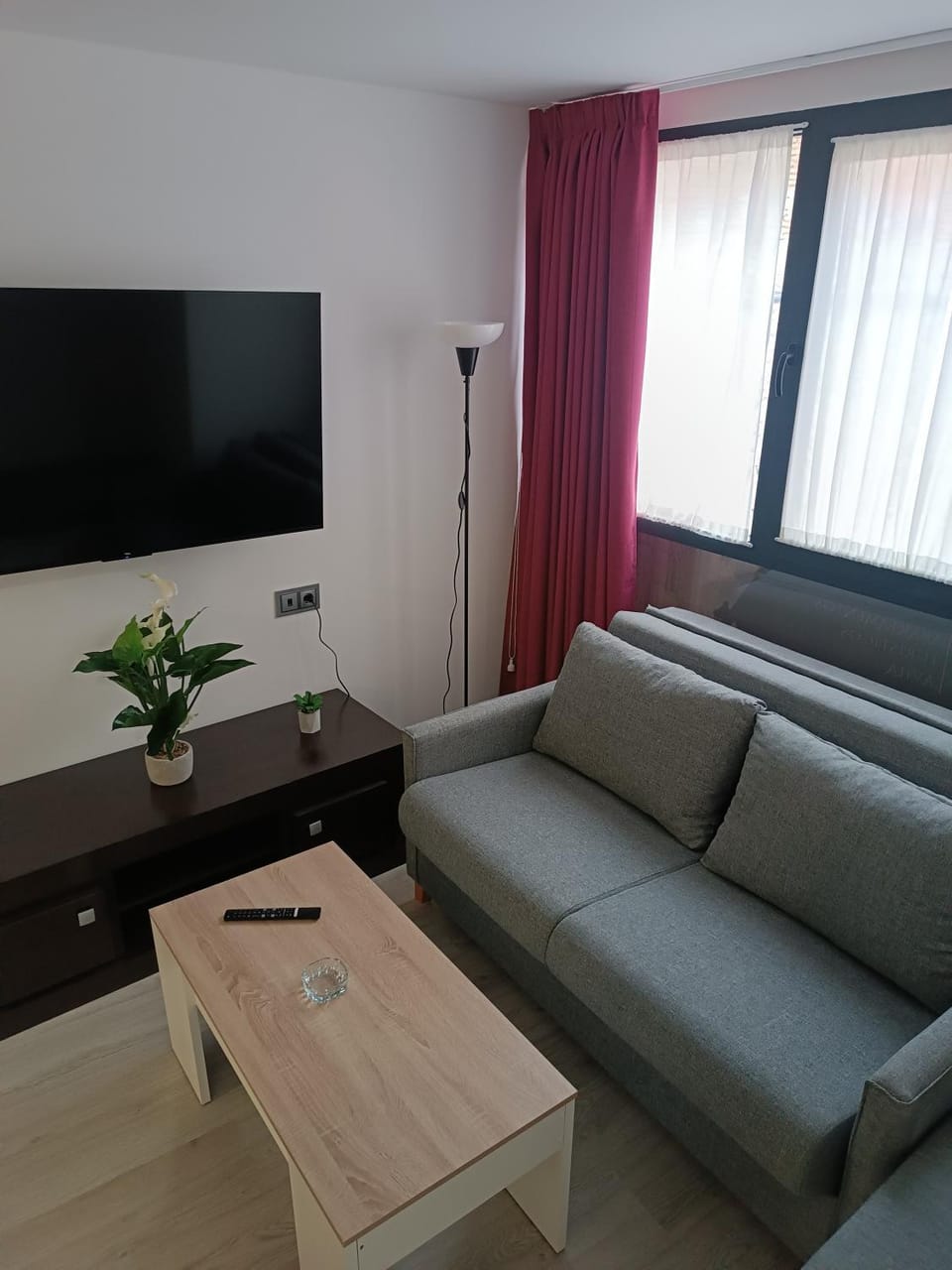 Apartamentos turisticos Ávila Puerta de San Isidro 1-4 Apartment in Ávila‎
