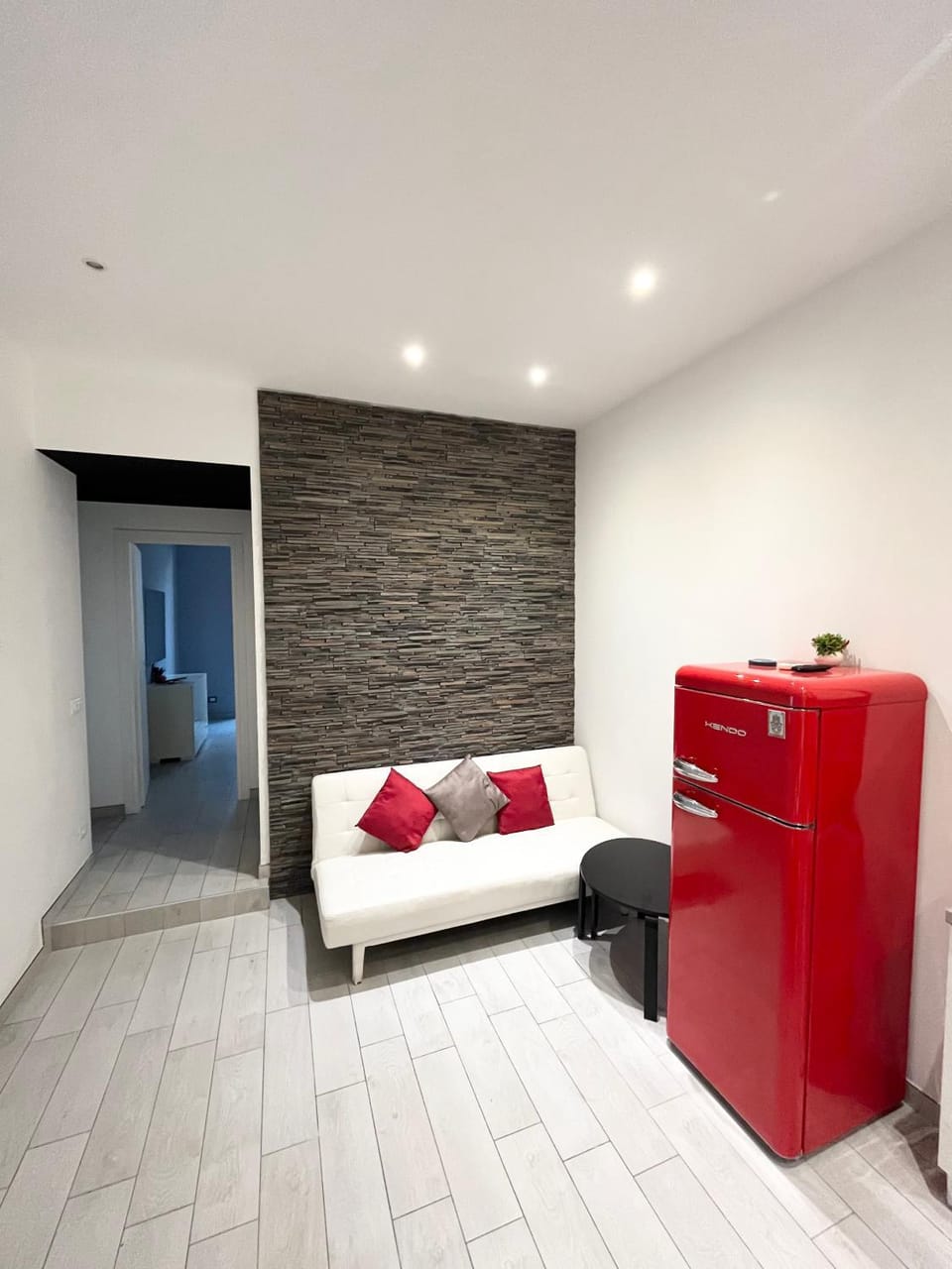 Kitchen or kitchenette, Living room, Seating area