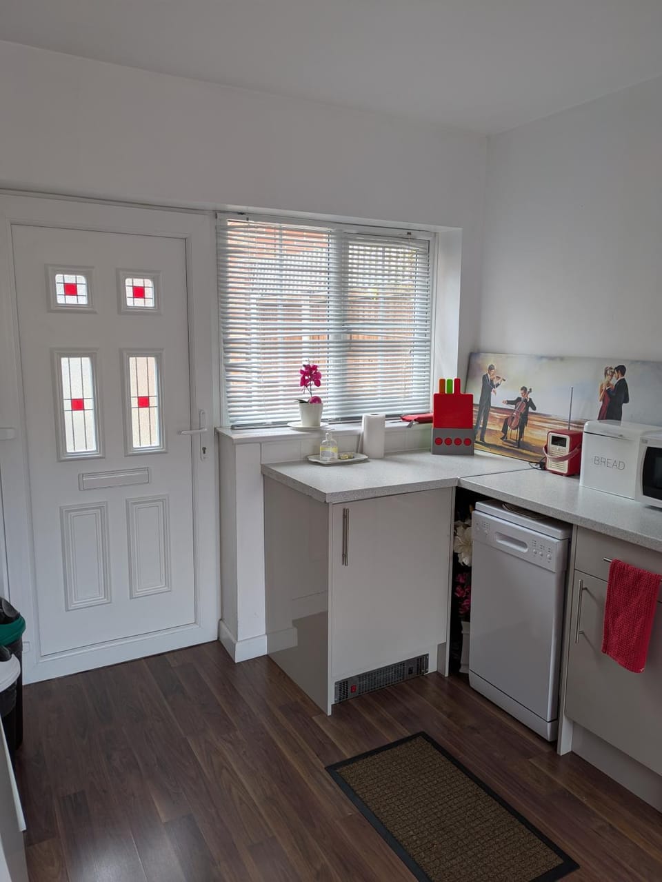 Colchester Town, modern, detached, guest house Bed and Breakfast in Colchester