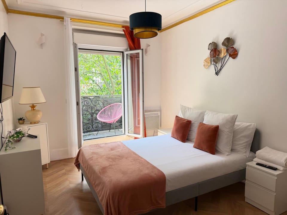 SCI IMMO VOLTAIRE Apartment in Paris