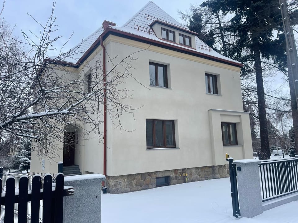 Property building, Winter, Area and facilities