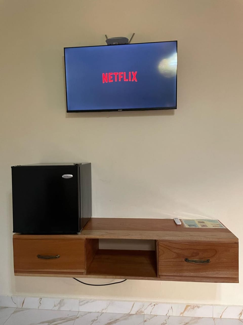 Communal lounge/ TV room, TV and multimedia