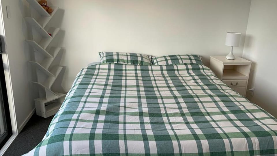 Nature Haven, City Close Vacation rental in Lower Hutt