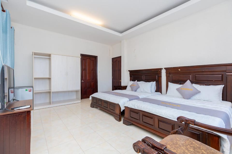 Palm Villa 04 - 5 bedrooms, billiard, pool in VungTau Villa in Vung Tau