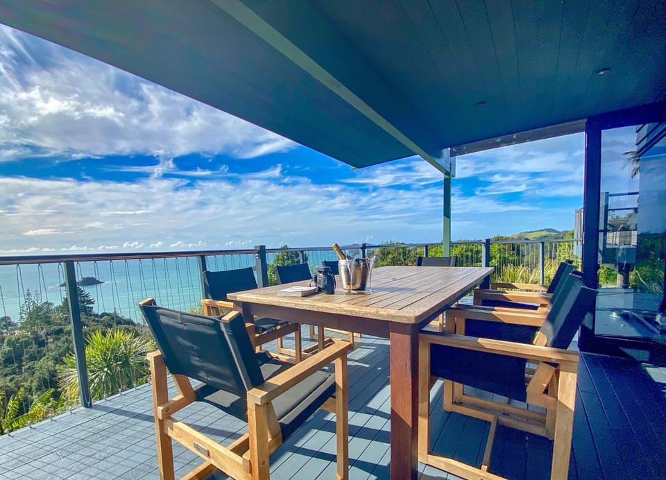 Dining area, Sea view