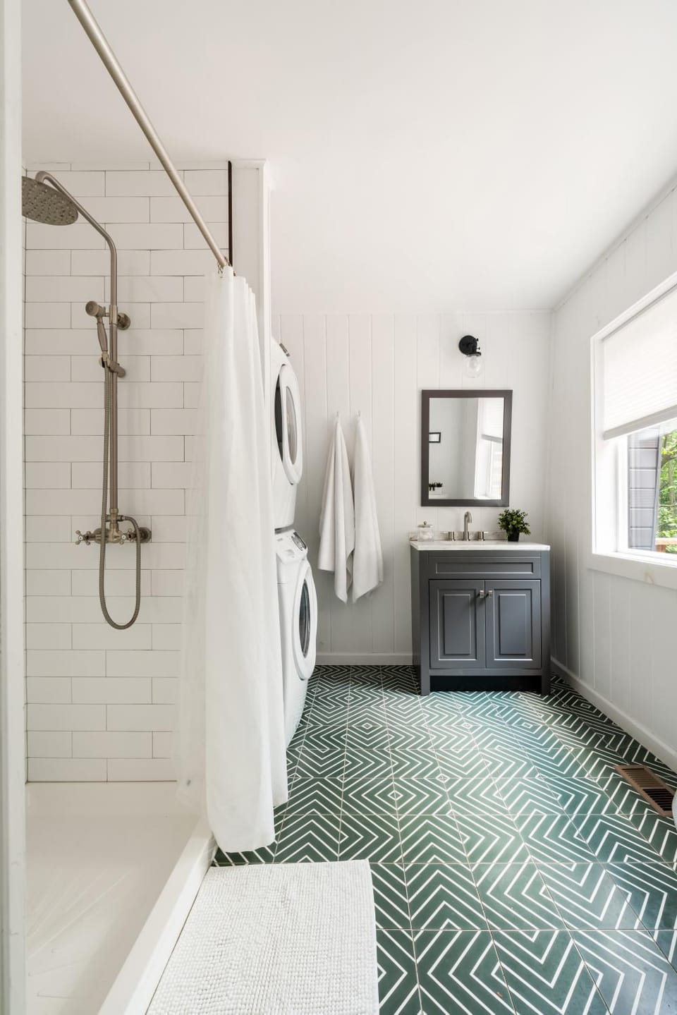Bathroom, hair dryier, washing machine