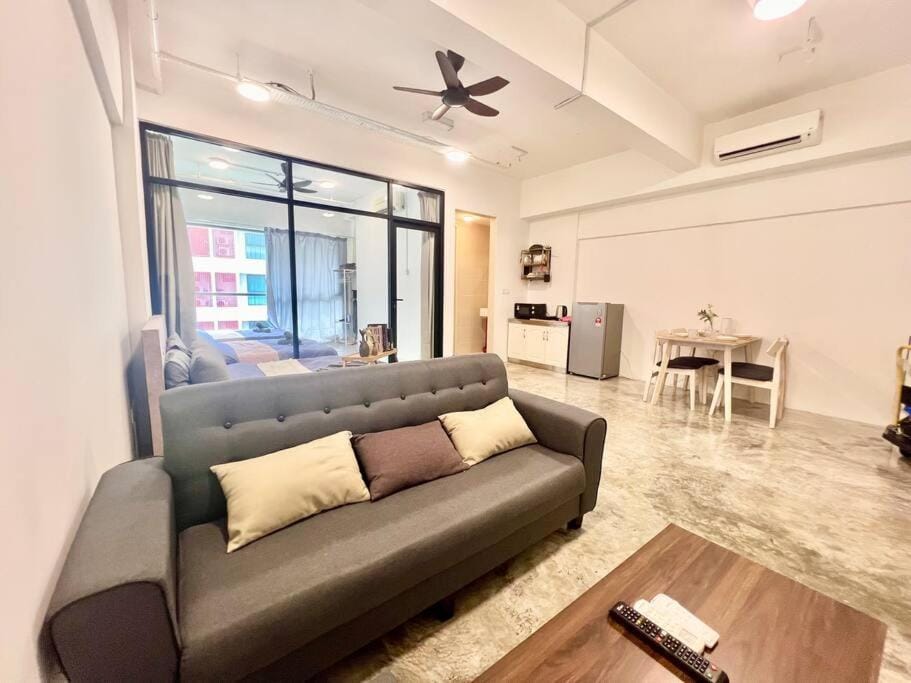 G6 1-8pax Sunway Geo Link bridge Medical center Apartment in Subang Jaya
