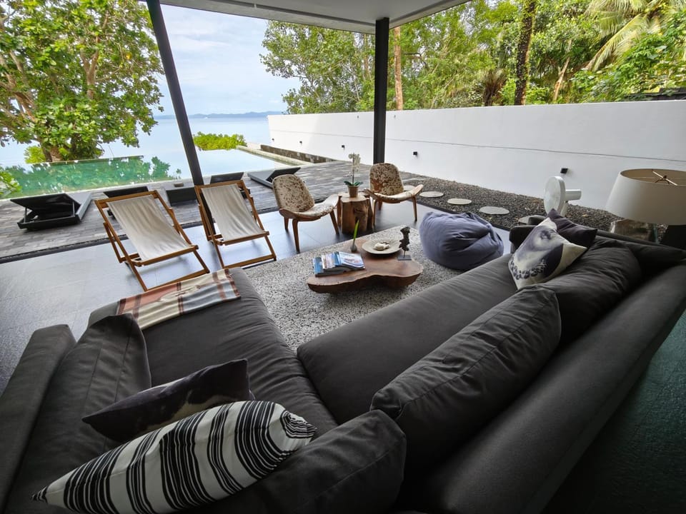 Luxury Beachfront AMANA Villa 4 Br at Ta-Ke Residence A Villa in Pa Klok