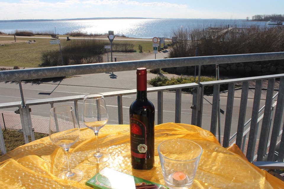 View (from property/room), Balcony/Terrace