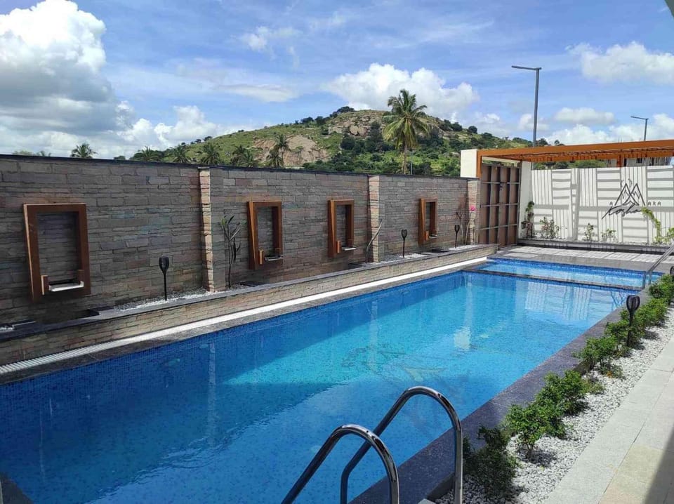 Pool view