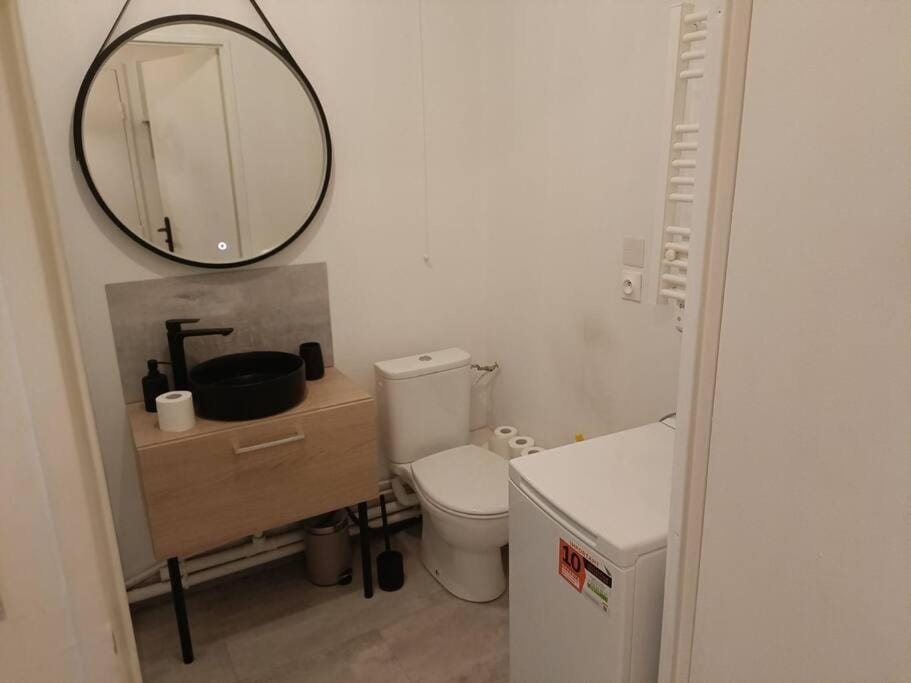 Le Yellow Corner - Place Ney Apartment in Angers