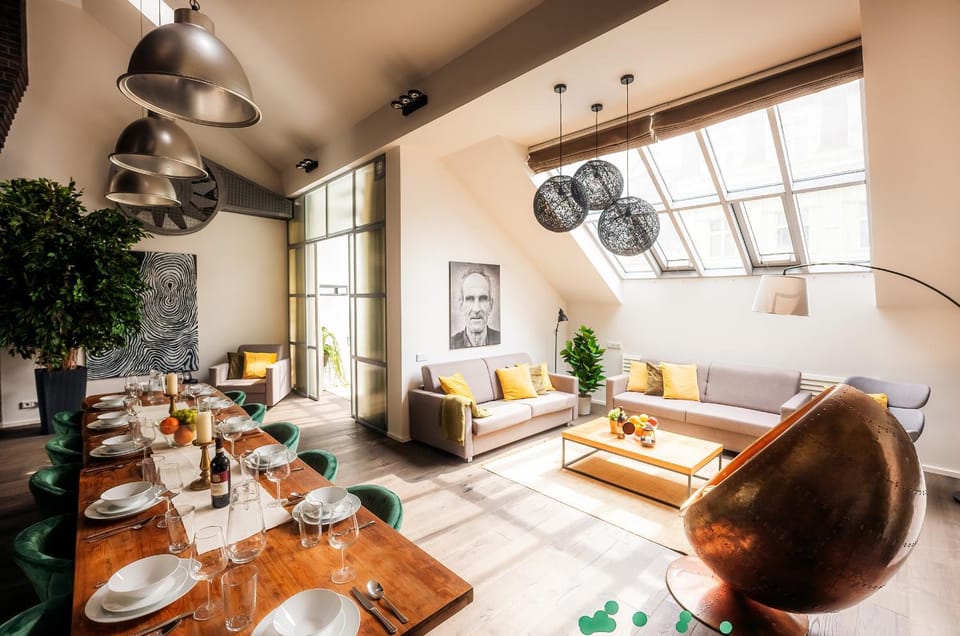 Living room, Seating area, Dining area