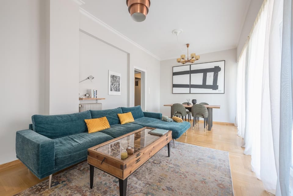 Spacious 2BDs Apt With Acropolis View In Center Apartment in Athens