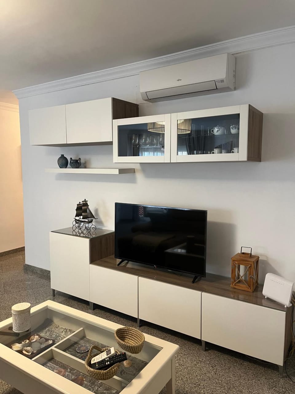 TV and multimedia, air conditioner