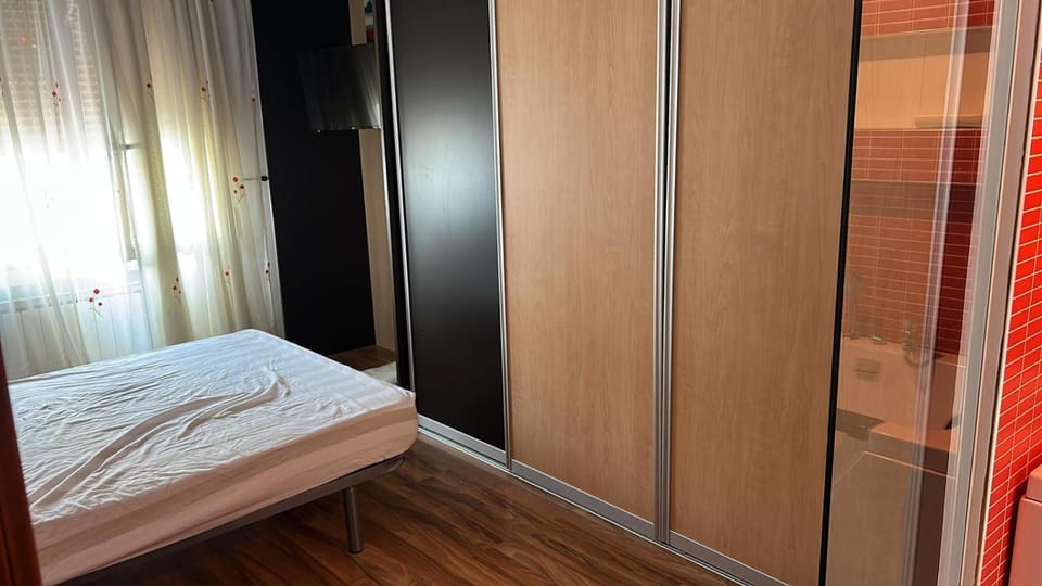 Bed, Bedroom, wardrobe