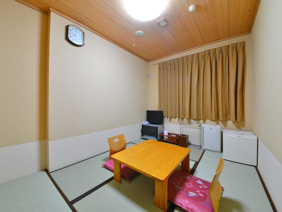 Living room, Photo of the whole room