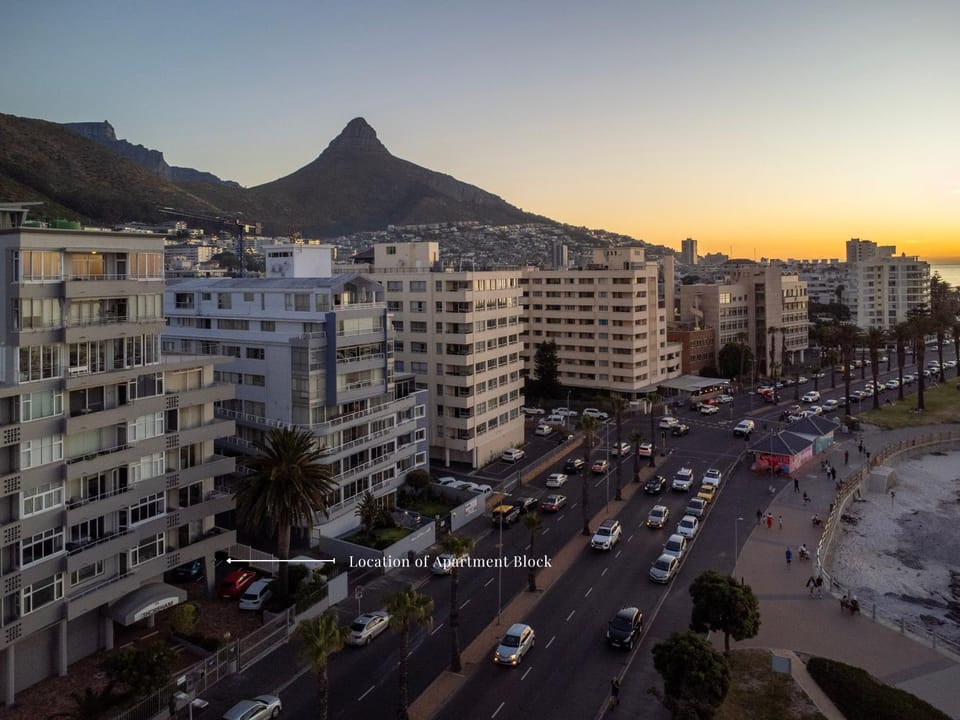 Property building, Neighbourhood, Natural landscape, Bird's eye view, Street view, Sunset