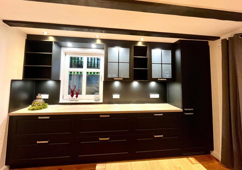 Kitchen or kitchenette, Communal kitchen, kitchen