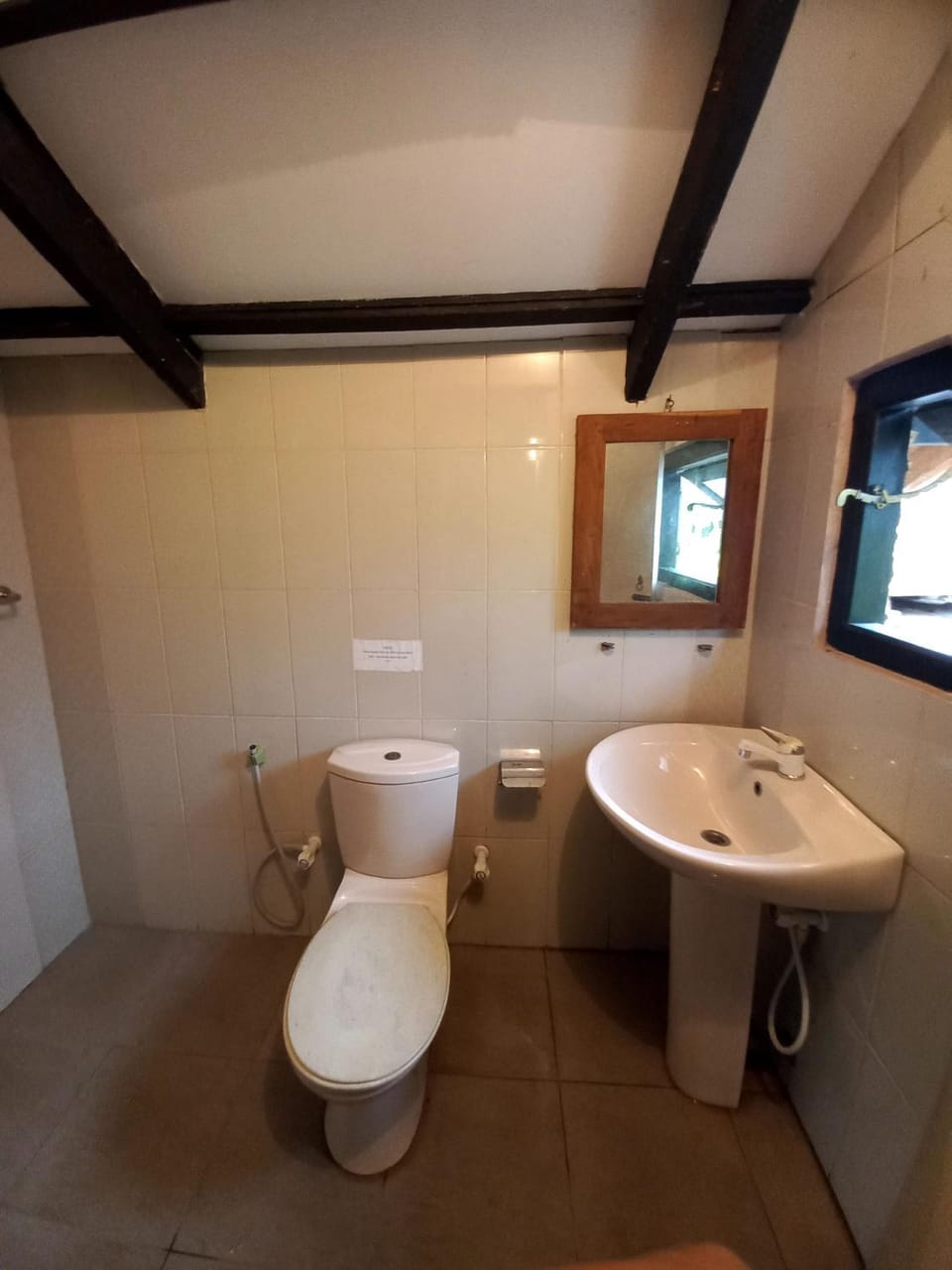 Ralapela Eco Resort Inn in Southern Province