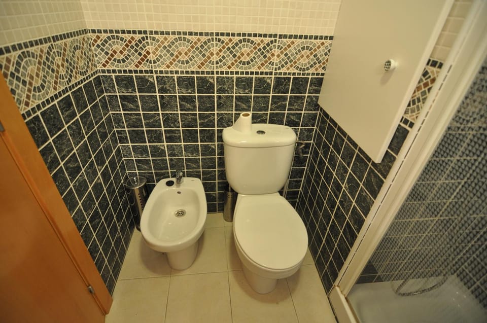 Bathroom, bidet