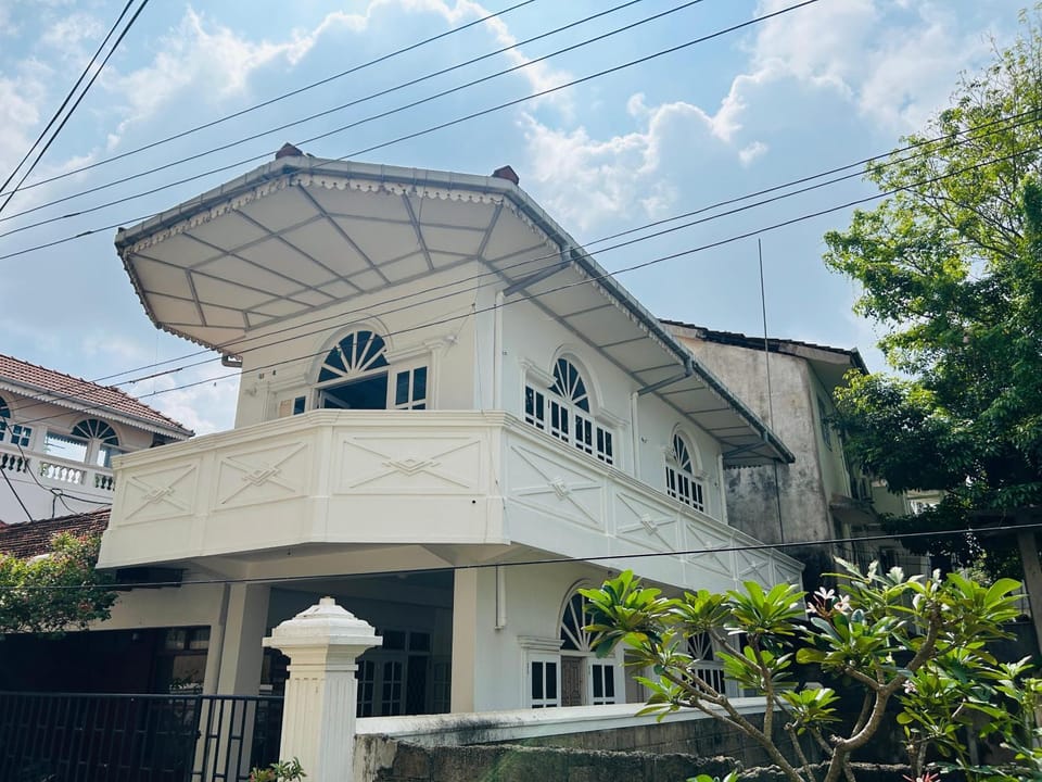 Sarojeni Apartments and Rooms Apartment in Negombo