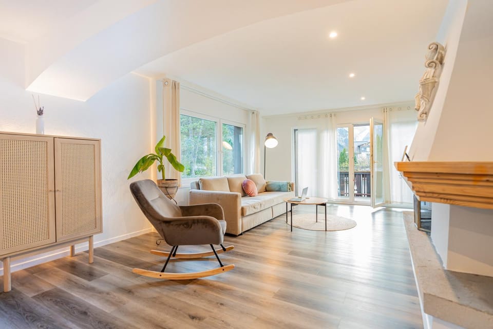 Modern designed, luxury mountain view Apartment Apartment in Canton of Valais