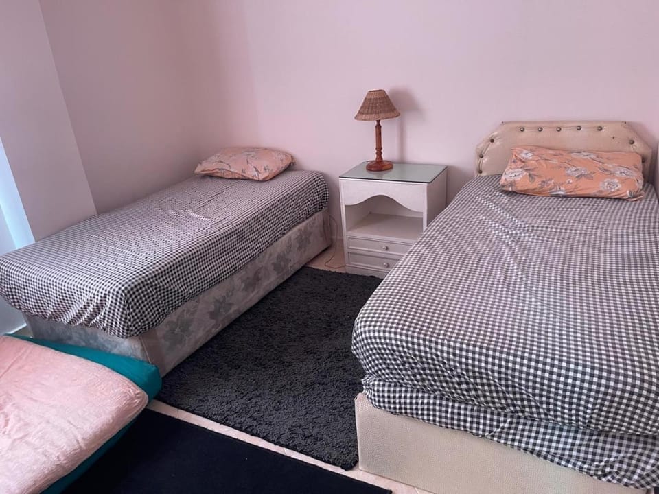 Whole floor in Villa with access to garden and BBQ Apartment in Cairo Governorate