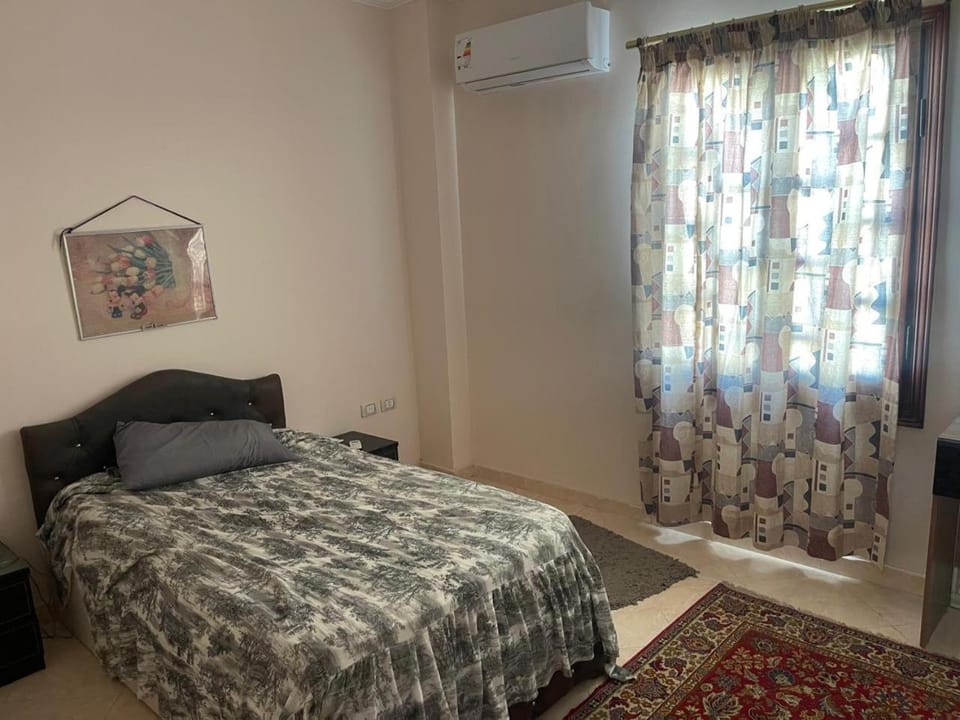 Whole floor in Villa with access to garden and BBQ Apartment in Cairo Governorate