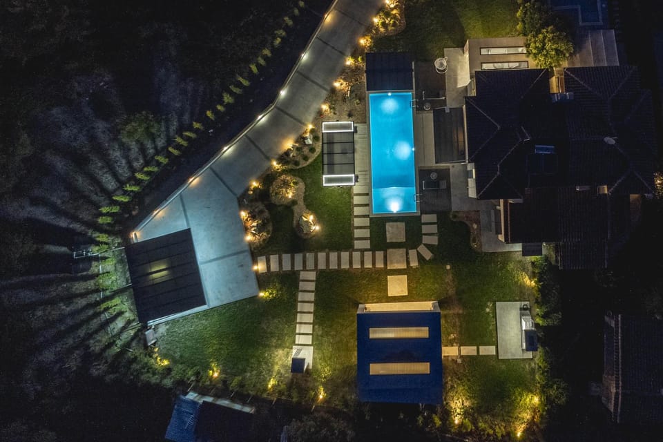 Property building, Swimming pool