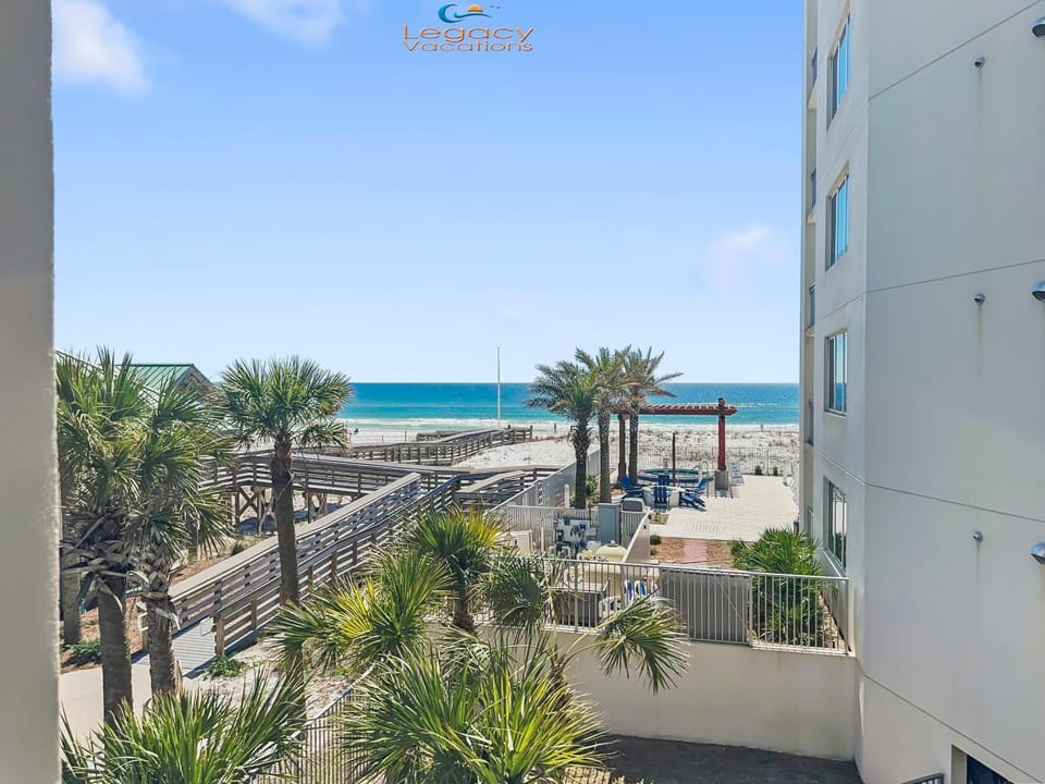 BLU #200 Apartment in Okaloosa Island