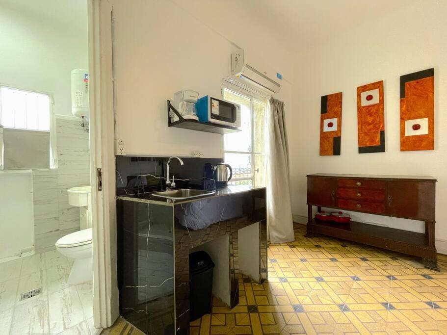 Kitchen or kitchenette