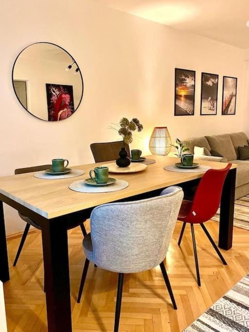 Apartament Universitate UMFST Apartment in Romania