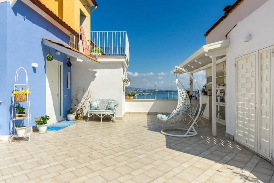 Balcony/Terrace, Balcony/Terrace