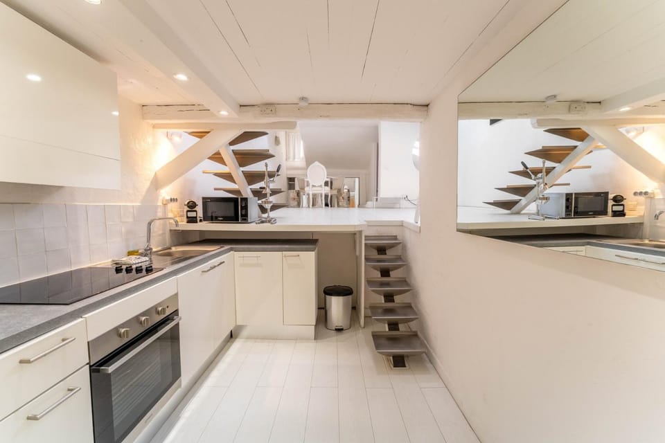 BC Spacieux et atypique 3P, Vieille-Ville Apartment in Nice