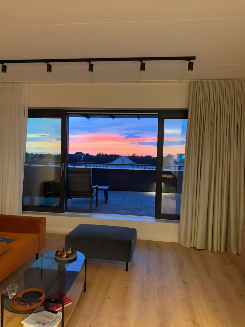 View (from property/room), City view