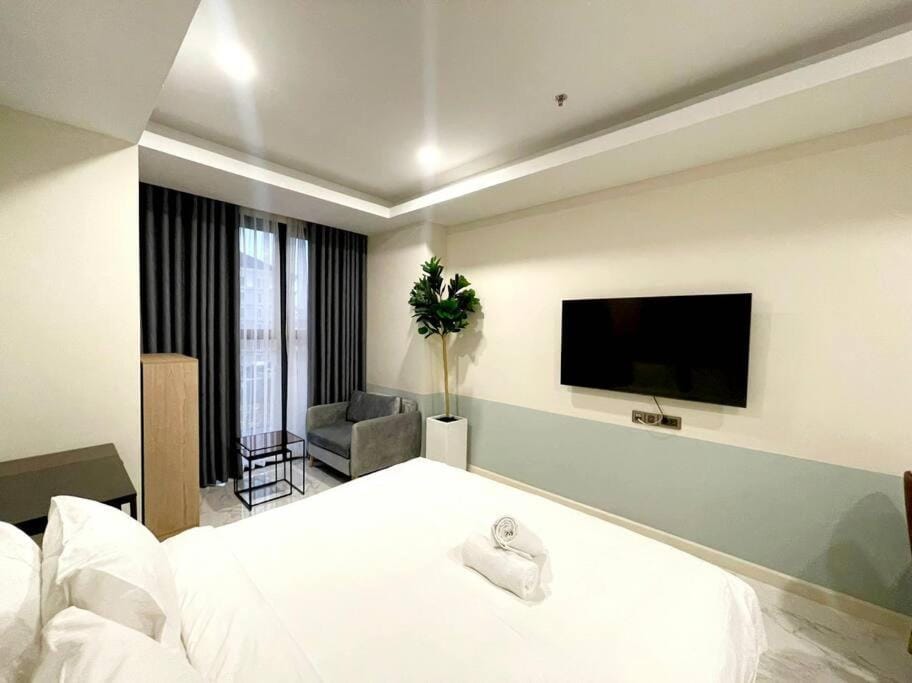 The Rixx Refreshing@D1/Opera House/Vincom/gym/pool Apartment in Ho Chi Minh City