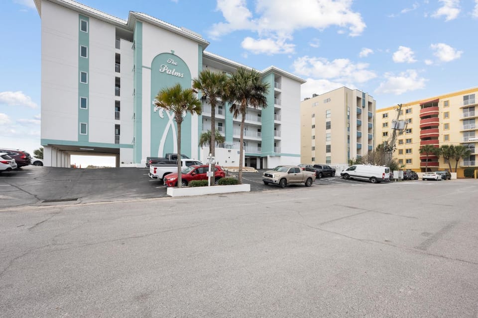 Property building, Street view, Parking