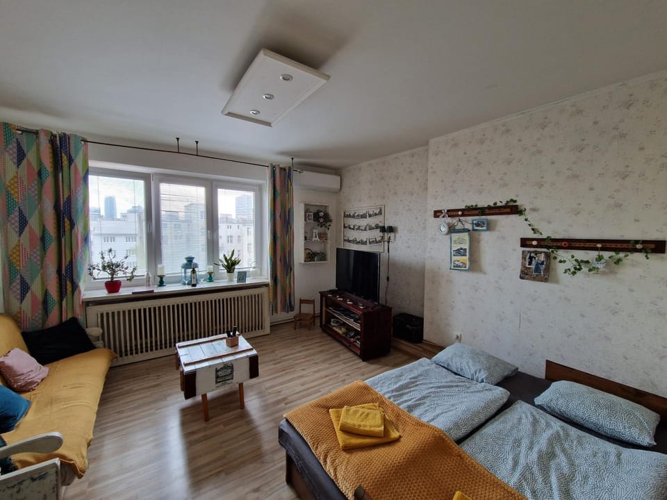 Bed, TV and multimedia