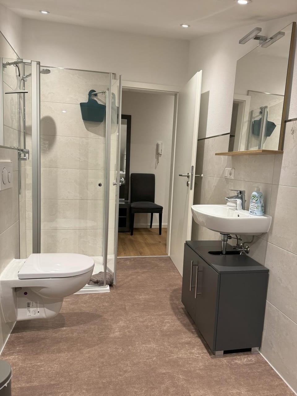 Shower, Toilet, Bathroom