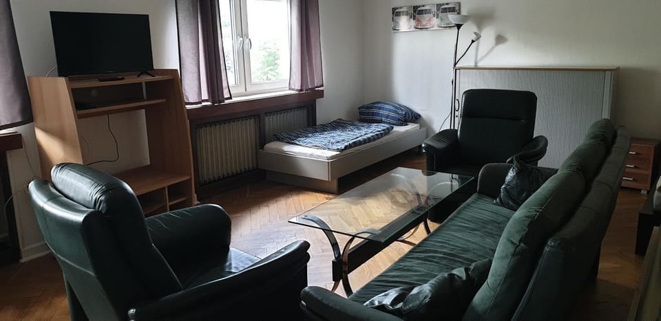 Monteur-Zimmer Häger Bed and Breakfast in Bielefeld