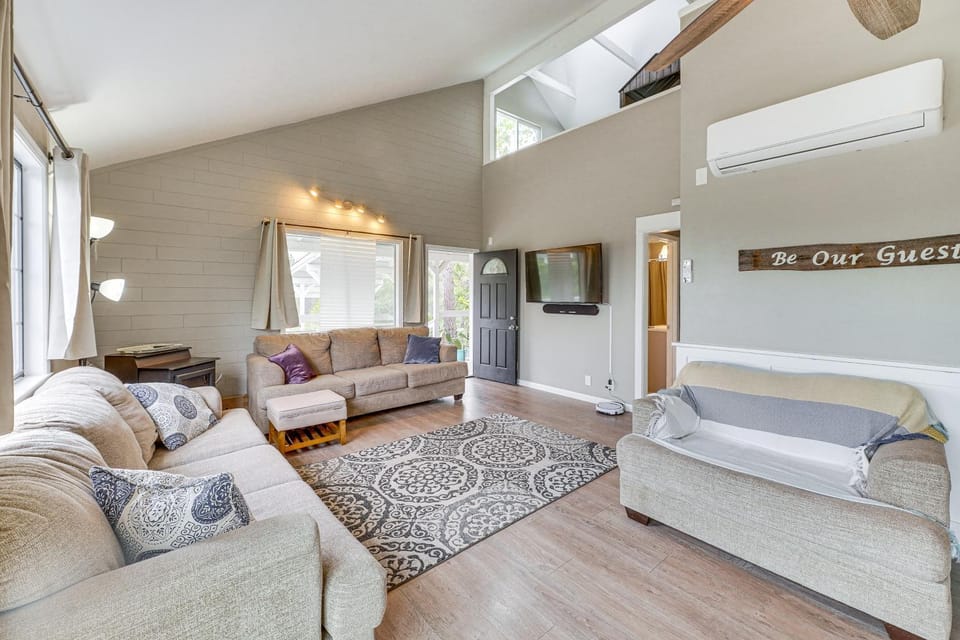 Bay Area Escape on 5 Acres: Pet Friendly, Views House in Sierra Nevada