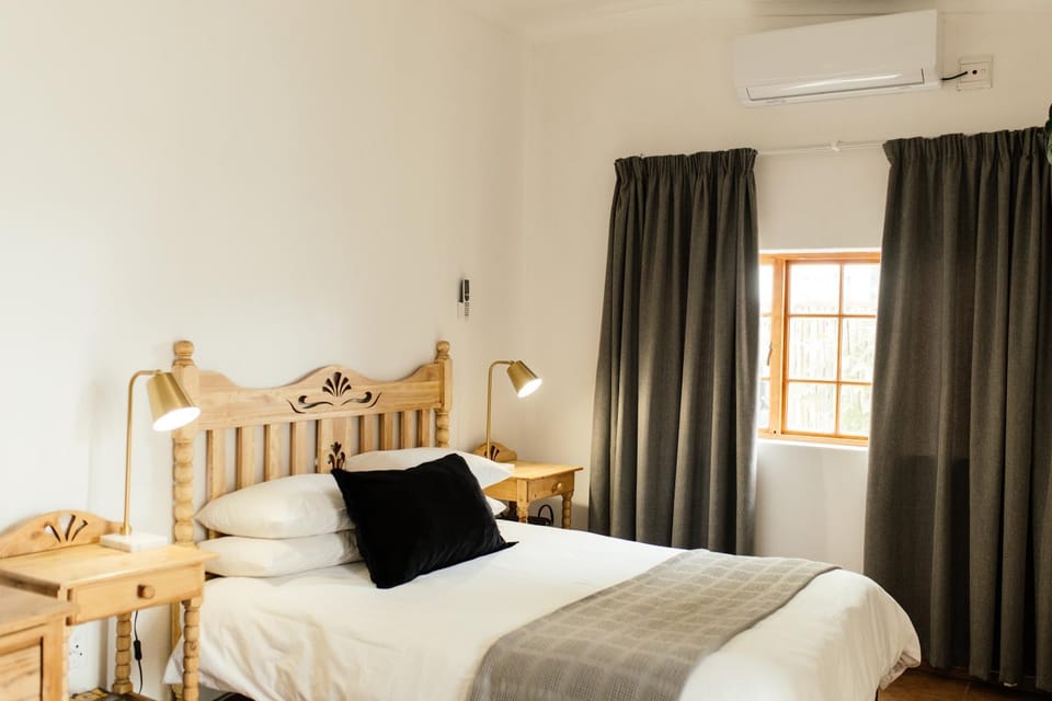 Kanaal kooi Apartment in South Africa