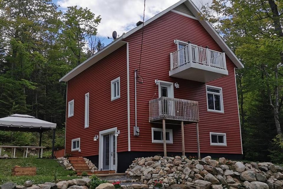 Property building, Spring, Day