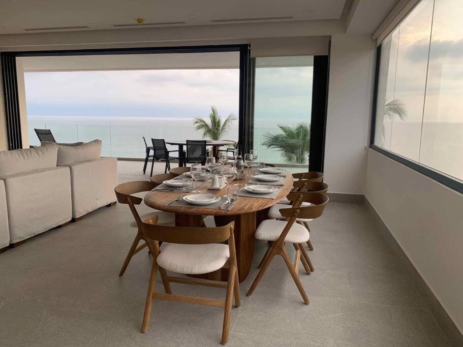 Dining area, Sea view