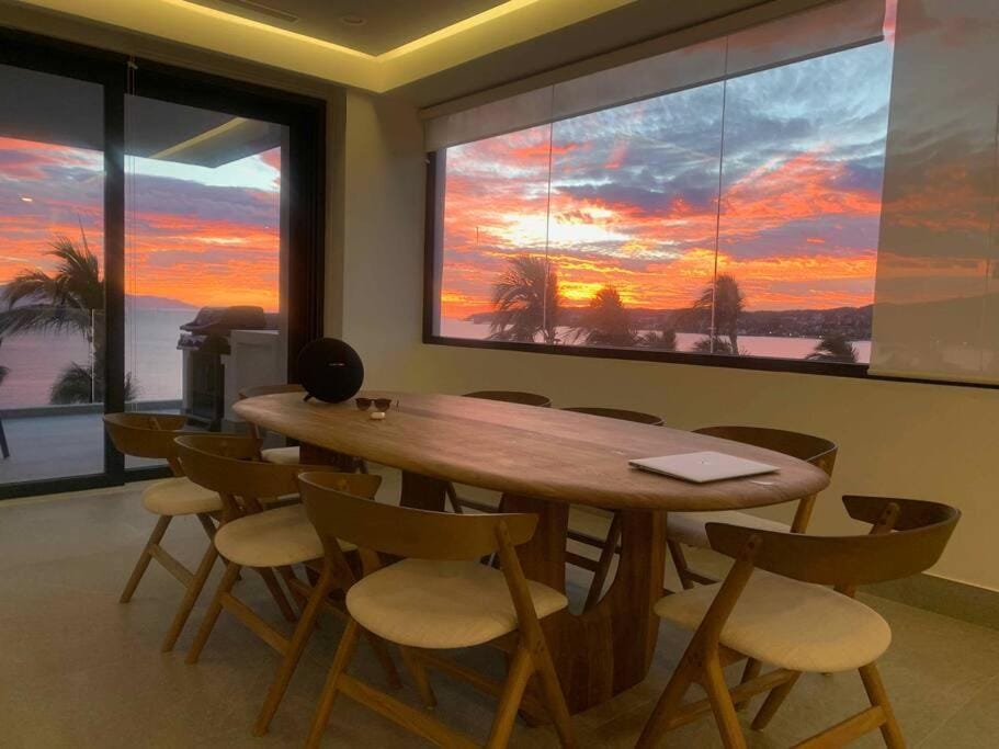 Dining area, Sea view, Sunset