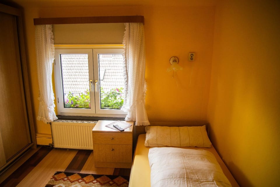 Gasthaus zum Odenwald Inn in Hesse