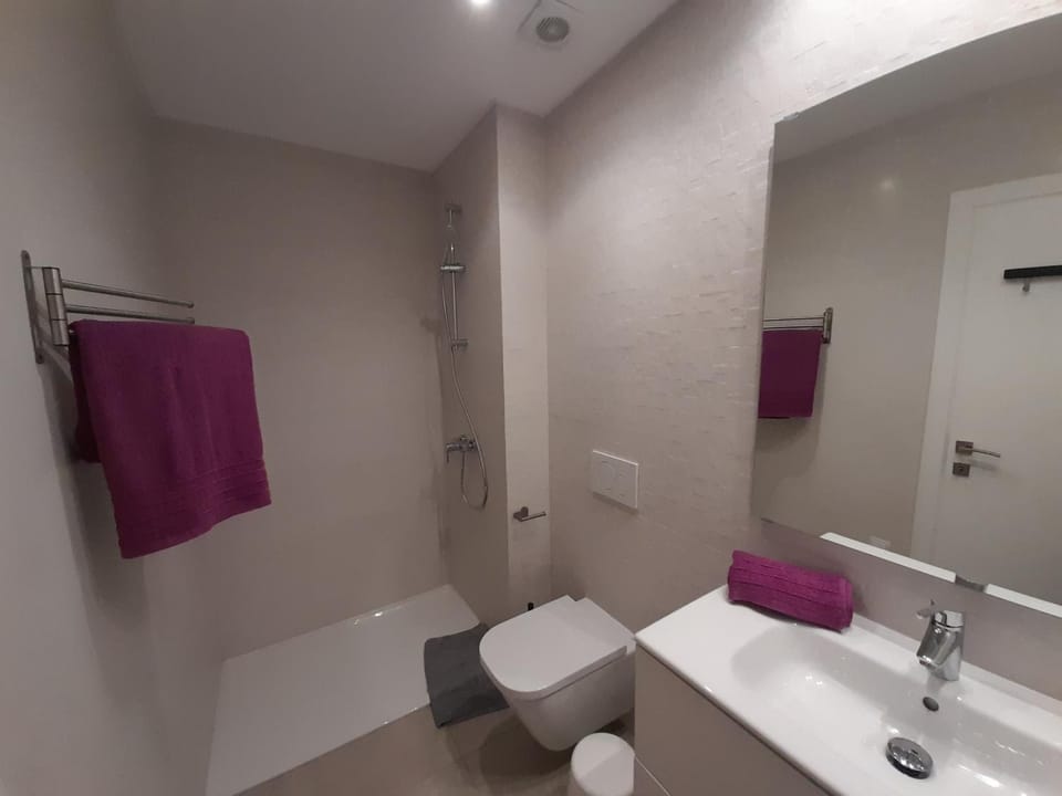 Shower, Toilet, Bathroom