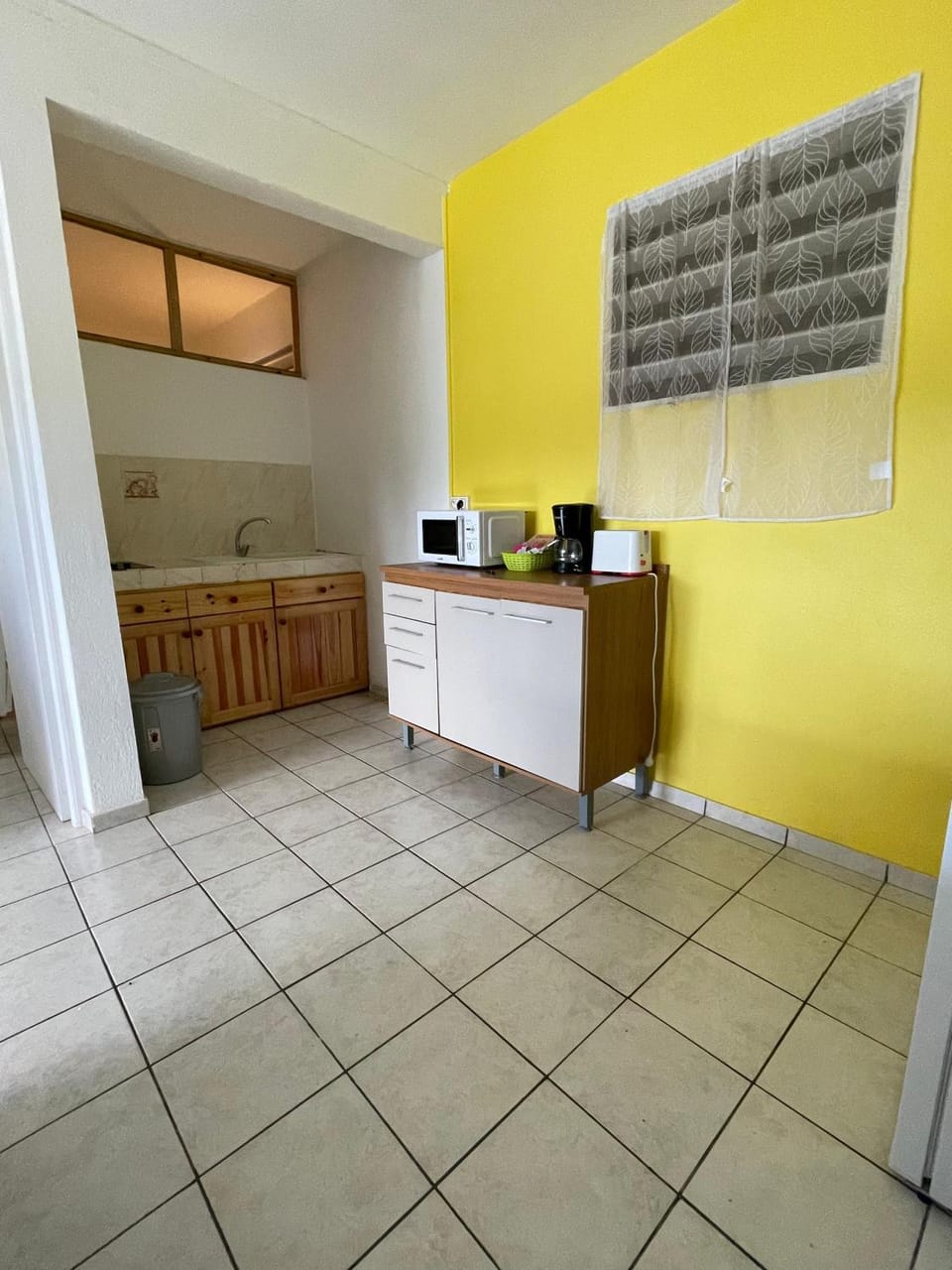 Coffee/tea facilities, Kitchen or kitchenette