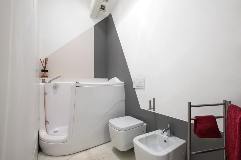 Toilet, Bathroom, Bath