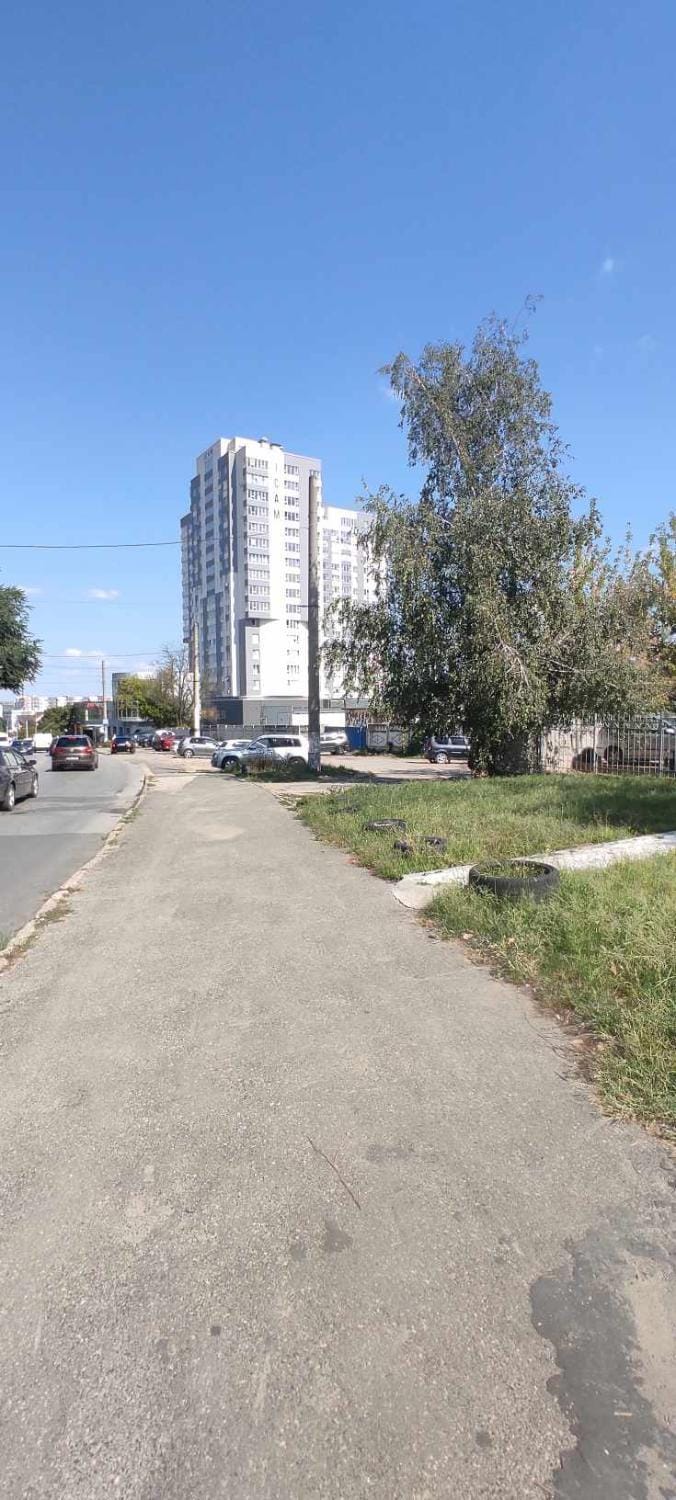 Property building, Facade/entrance, Day, Neighbourhood, Street view, Location